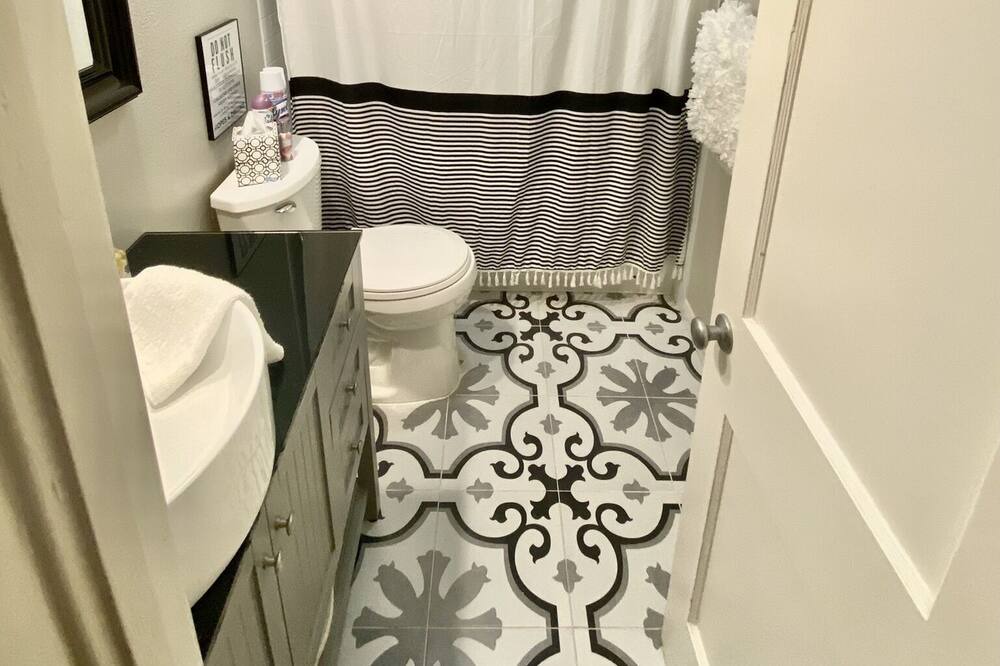 Photo of Bedroom in Caldwell