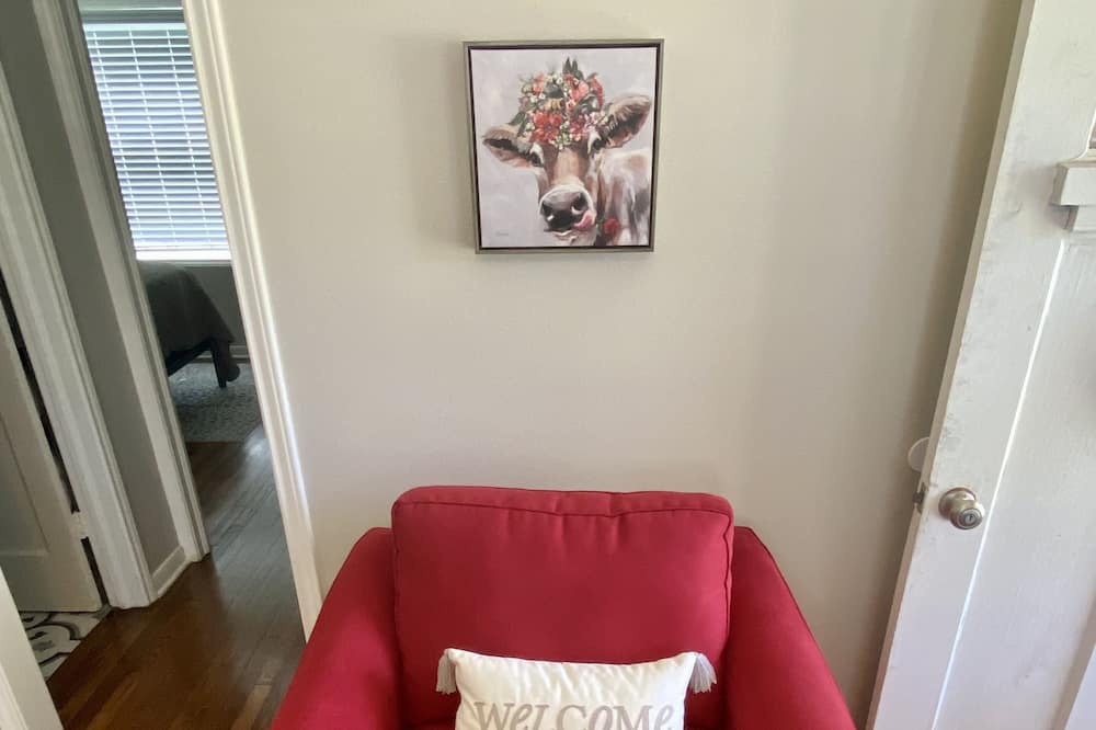 Photo of Livingroom in Caldwell