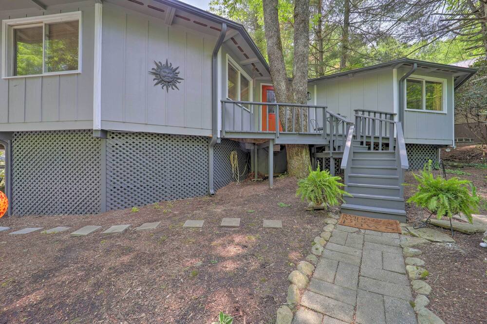 Photo of Outdoor in Mill Ridge