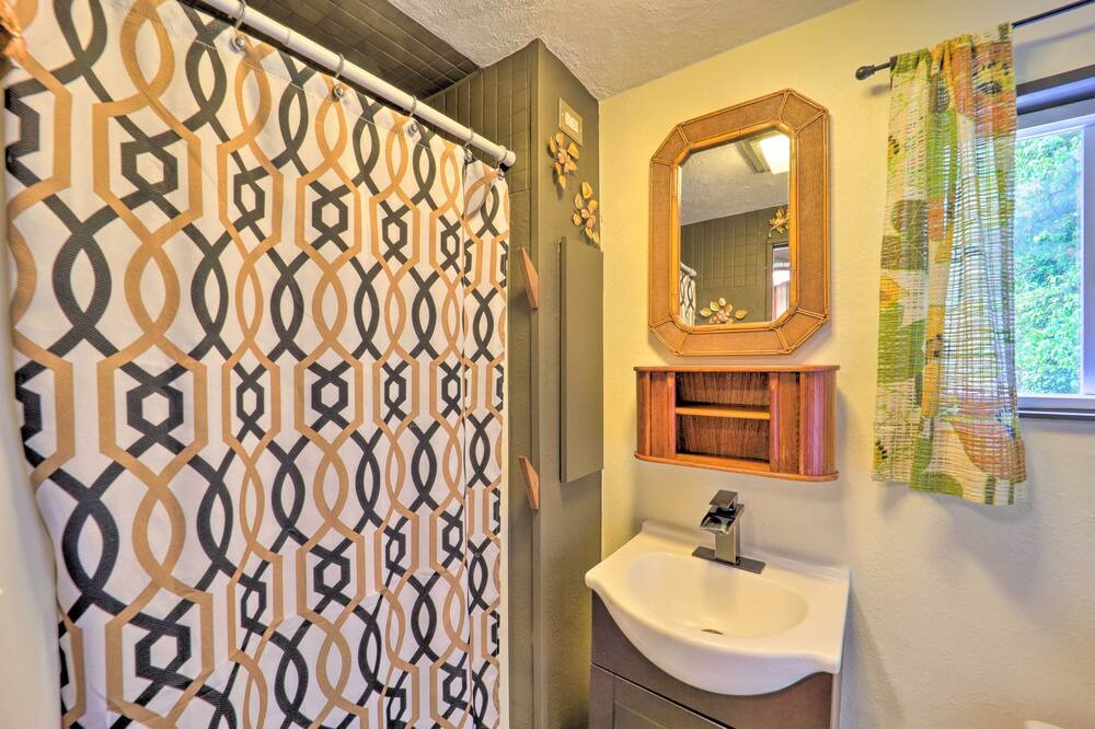Photo of Bathroom in Mill Ridge