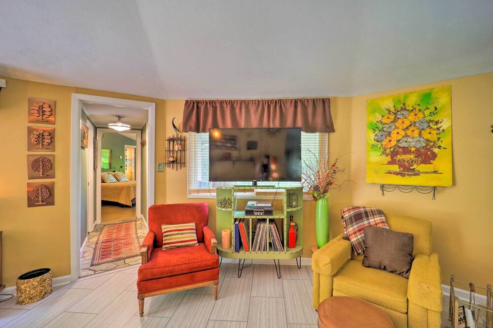 Photo of Bedroom in Mill Ridge