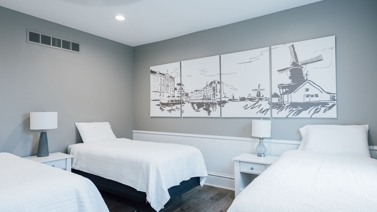 Photo of Bedroom in Pella
