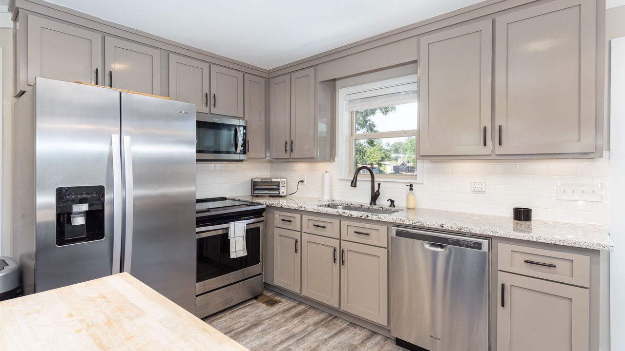 Photo of Kitchen in Talladega
