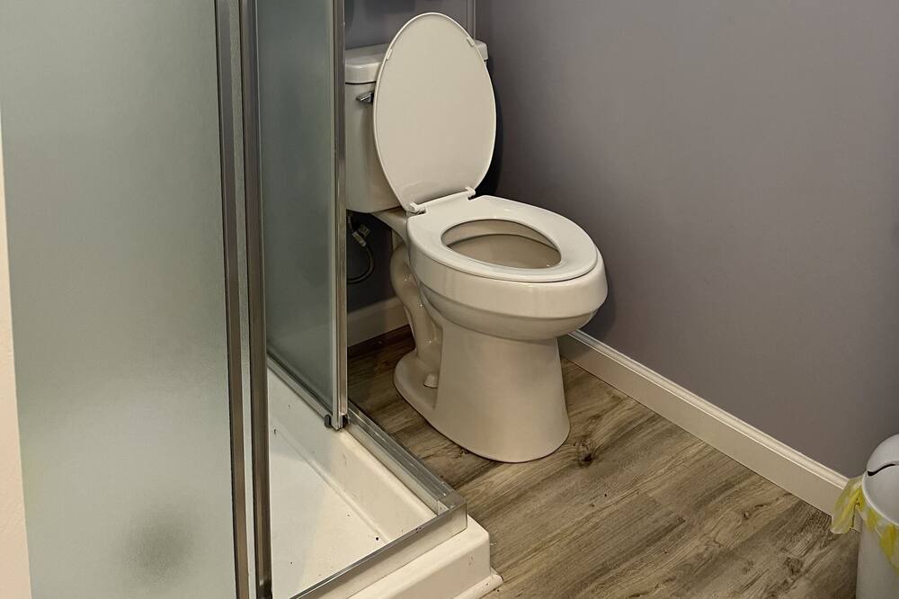 Photo of Bathroom in Madisonville