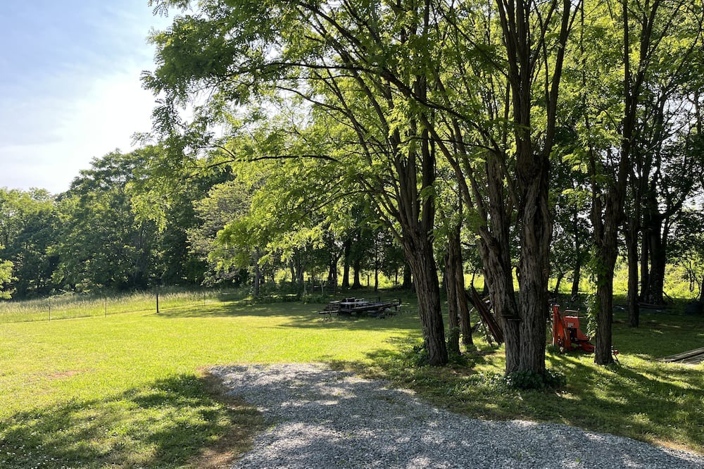 Photo of Outdoor in Madisonville