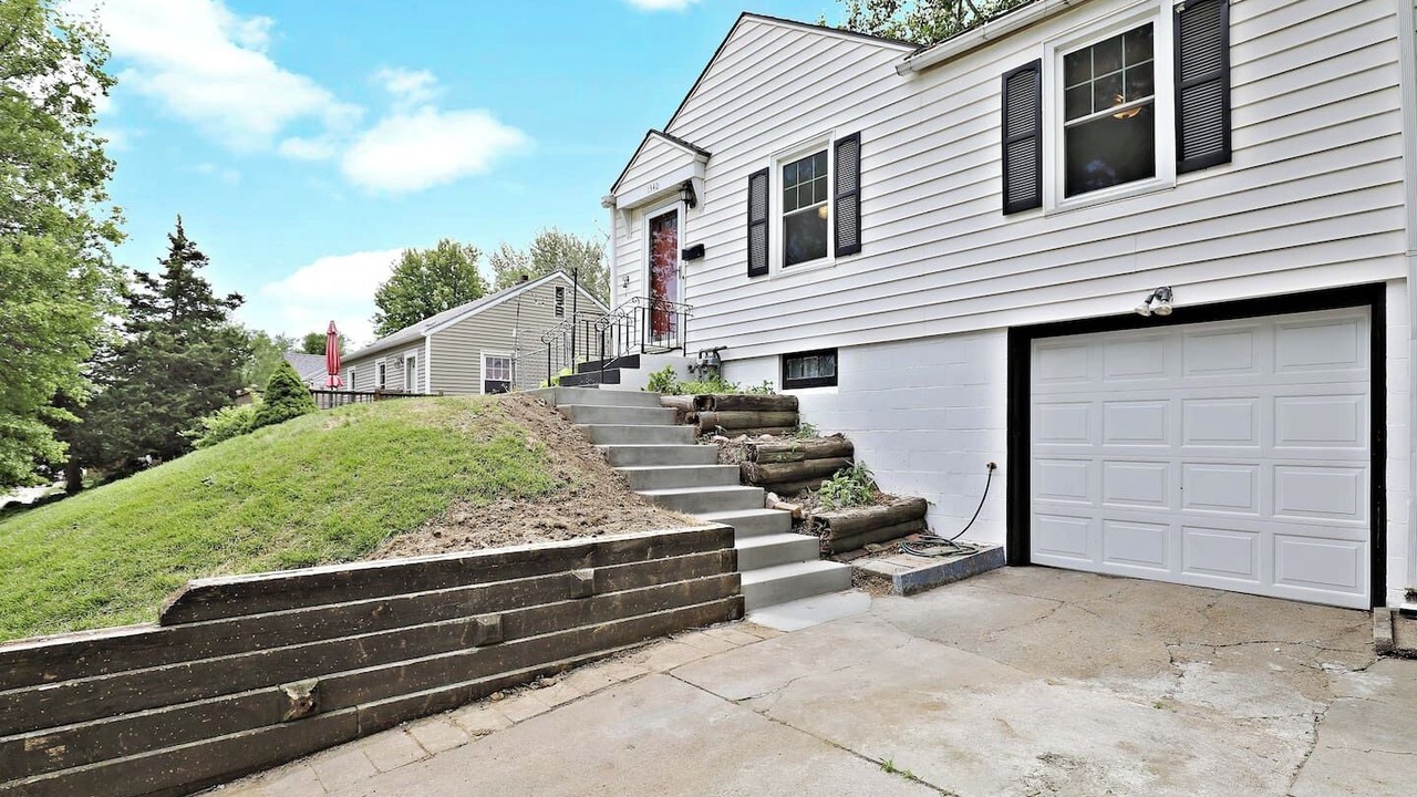 Photo of Outdoor in Aksarben - Elmwood Park