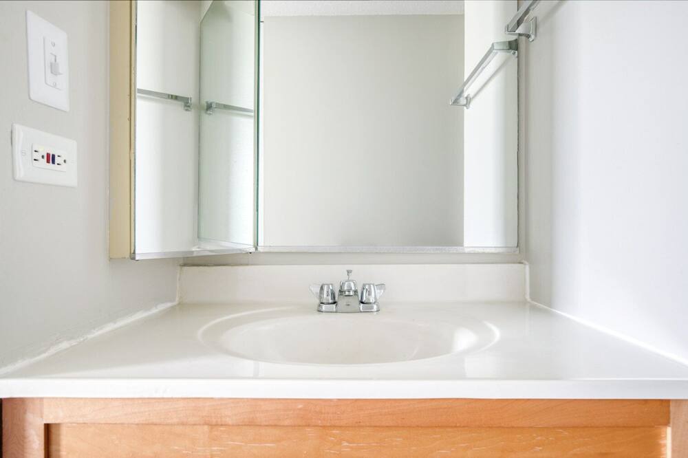 Photo of Bathroom in Oak Park