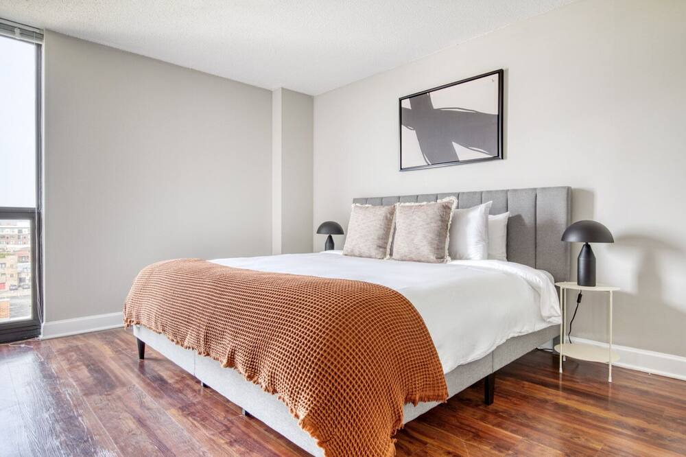 Photo of Bedroom in Oak Park