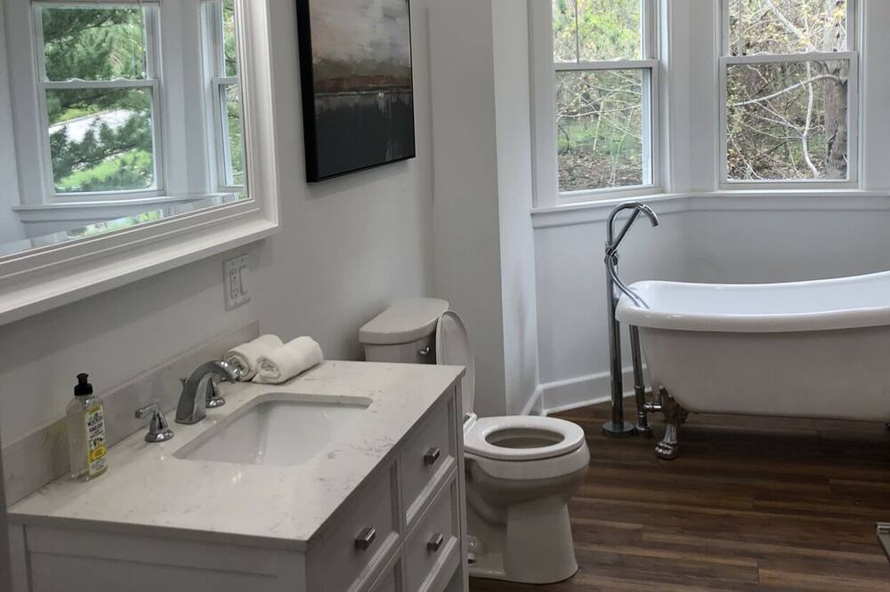Photo of Bathroom in Burlington