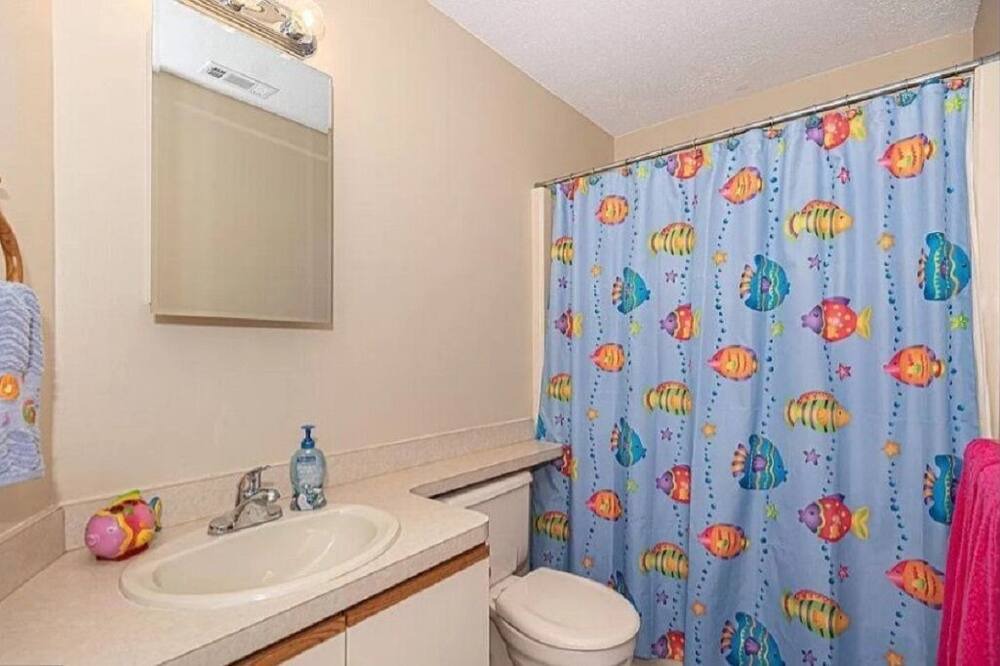 Photo of Bathroom in Midtown Ocean City