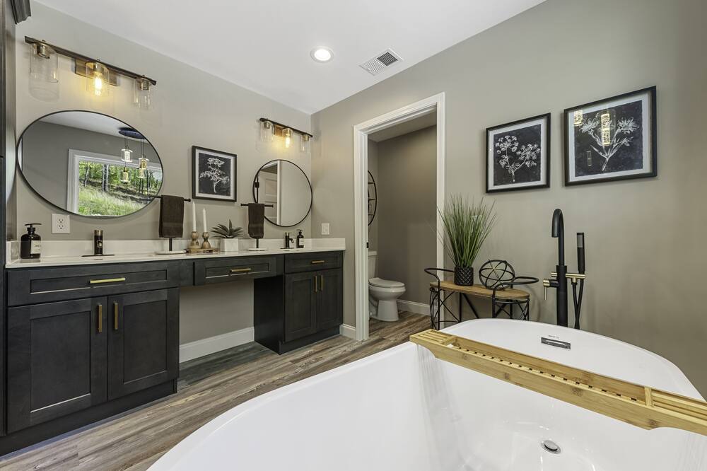 Photo of Bathroom in Leesburg