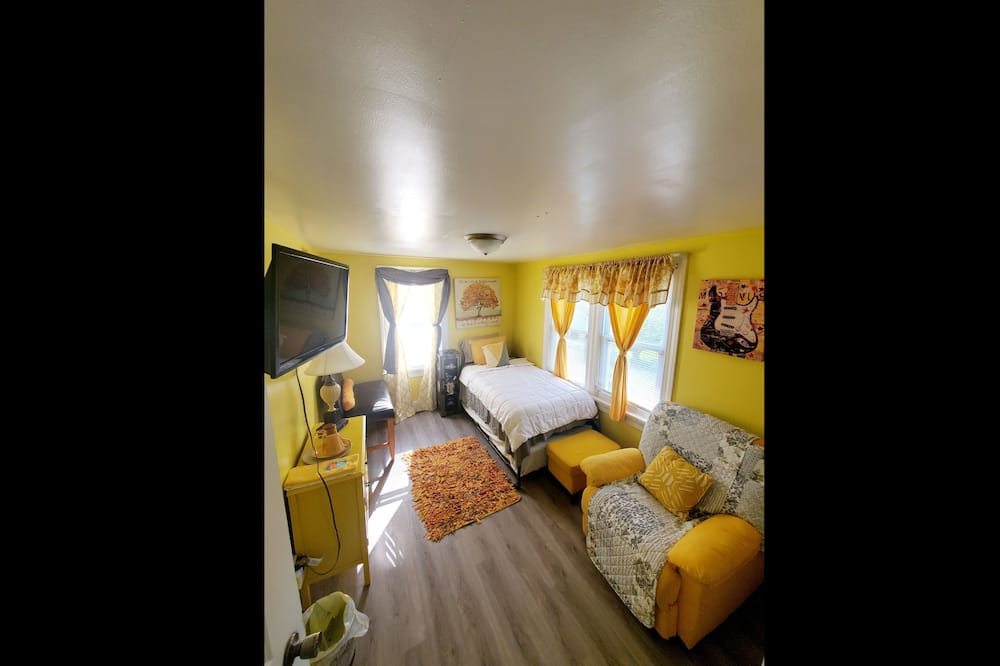 Photo of Bedroom in Dover