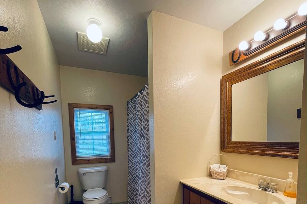 Photo of Bathroom in Bowring