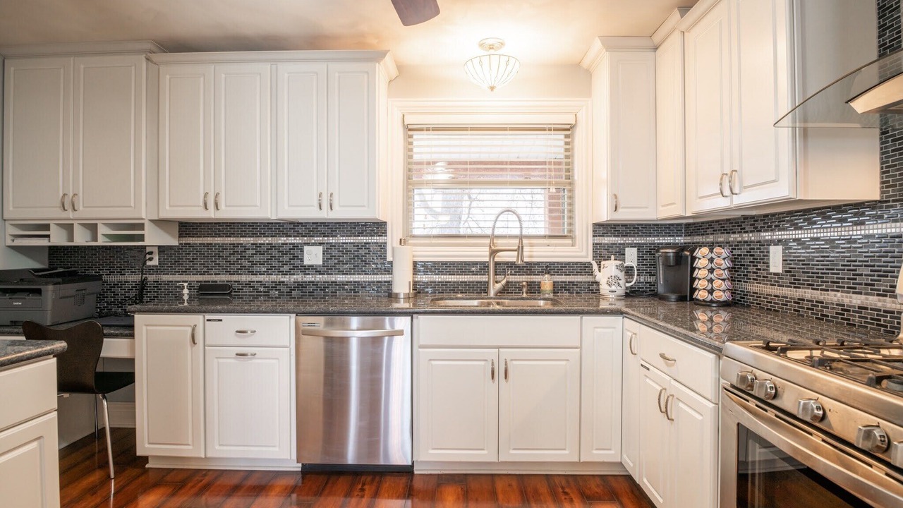 Photo of Kitchen in Sunnyland