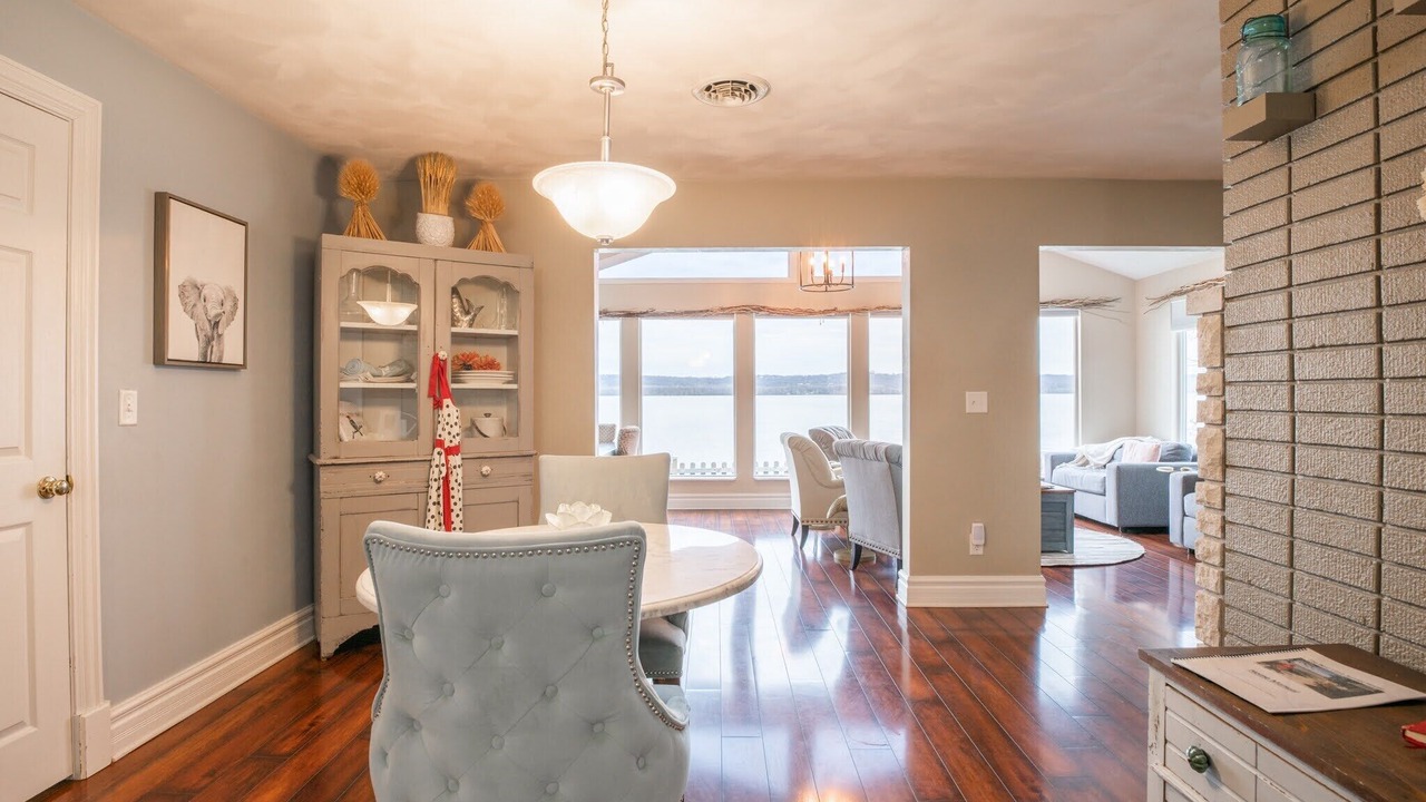 Photo of Livingroom in Sunnyland