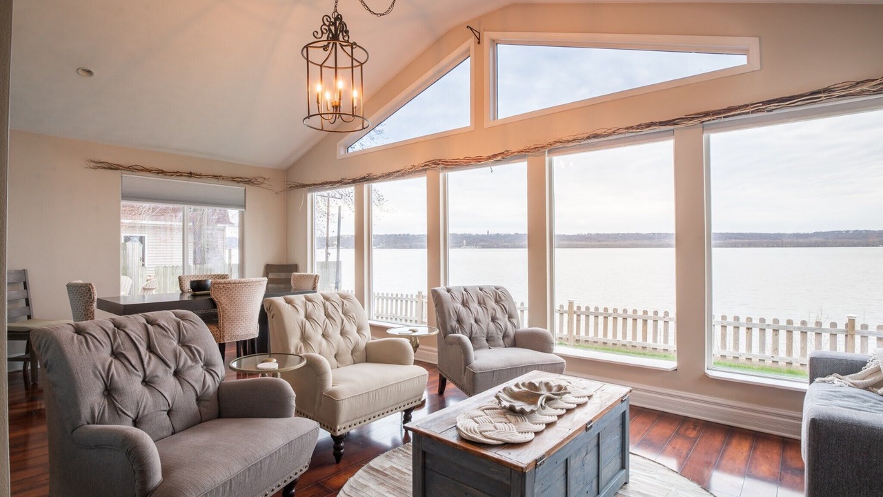 Photo of Livingroom in Sunnyland