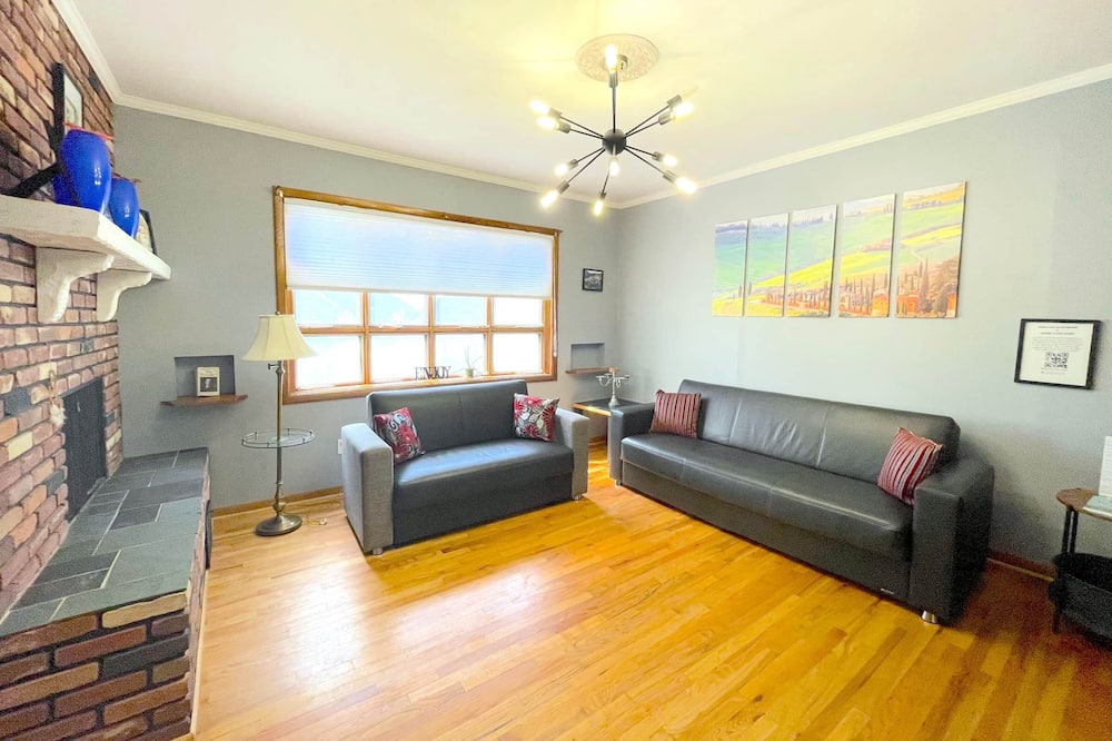 Photo of Bedroom in Red Bank
