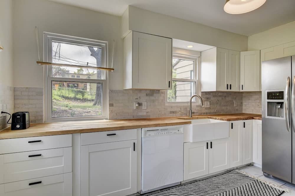 Photo of Kitchen in Aksarben - Elmwood Park