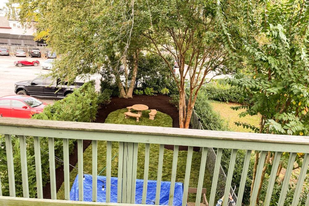 Photo of Patio Balcony in Eastport