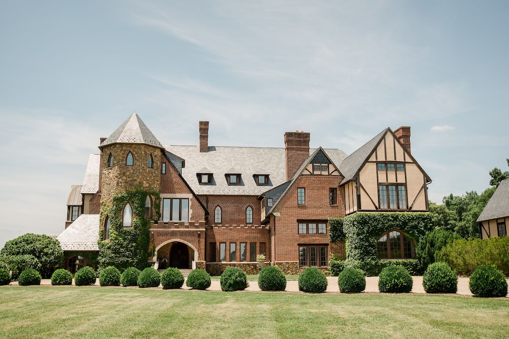 Photo of Outdoor in Manakin-Sabot