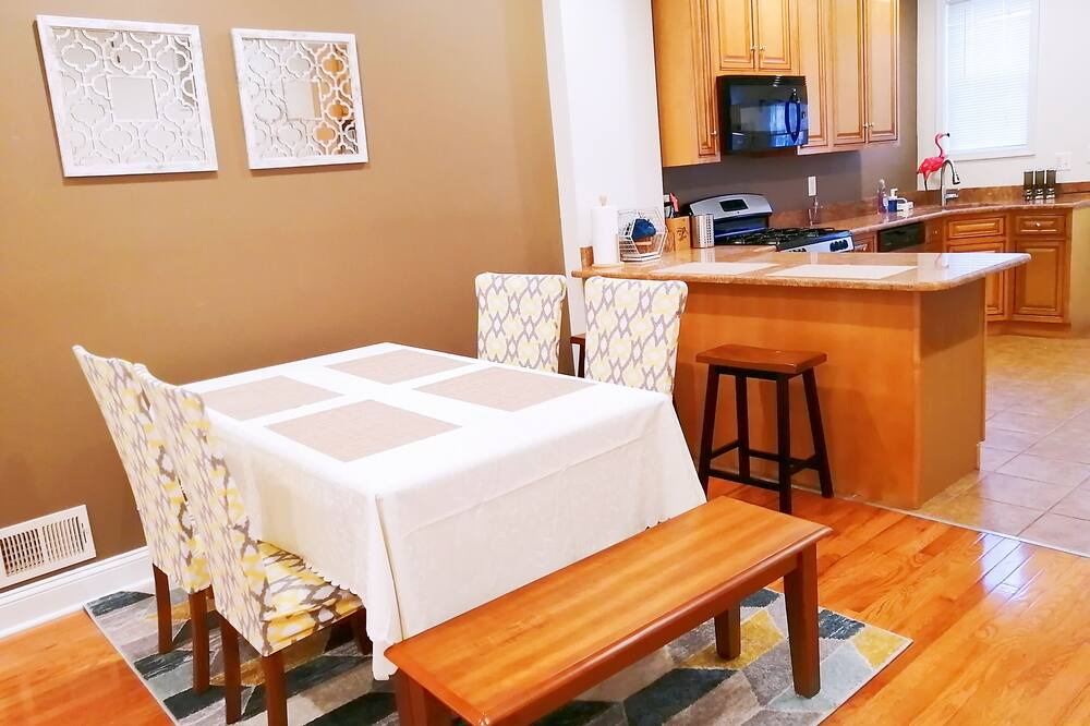 Photo of Kitchen in Downtown Baltimore