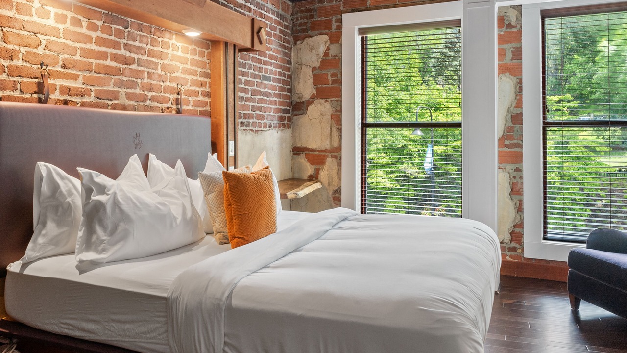Photo of Bedroom in Boone