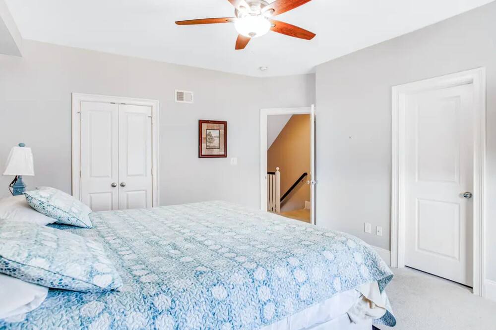 Photo of Bedroom in Rehoboth Beach