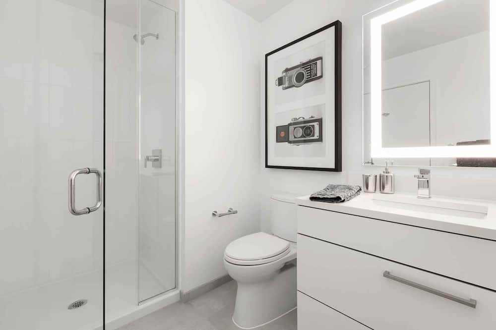Photo of Bathroom in Mannford