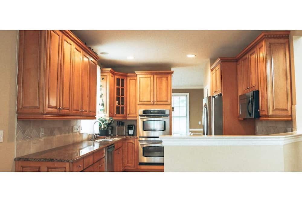 Photo of Kitchen in Morgan