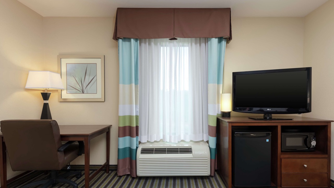 Photo of Bedroom in Adairsville