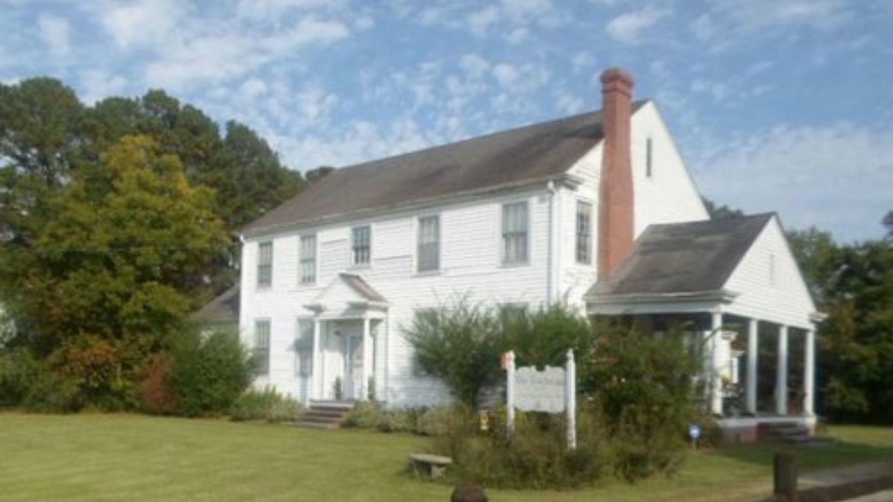 Photo of Outdoor in Sunbury