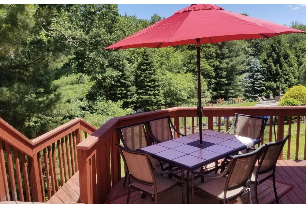 Photo of Patio Balcony in Morganville