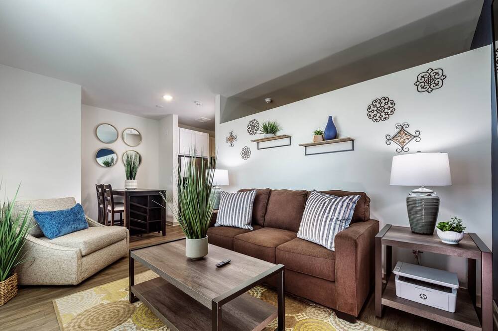Photo of Bedroom in Linthicum Heights