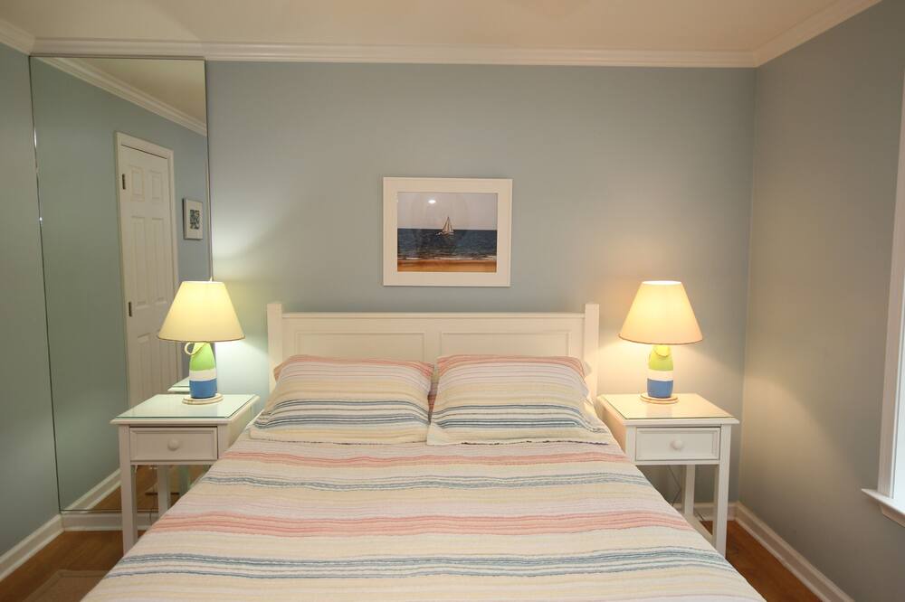 Photo of Bedroom in Rehoboth Beach