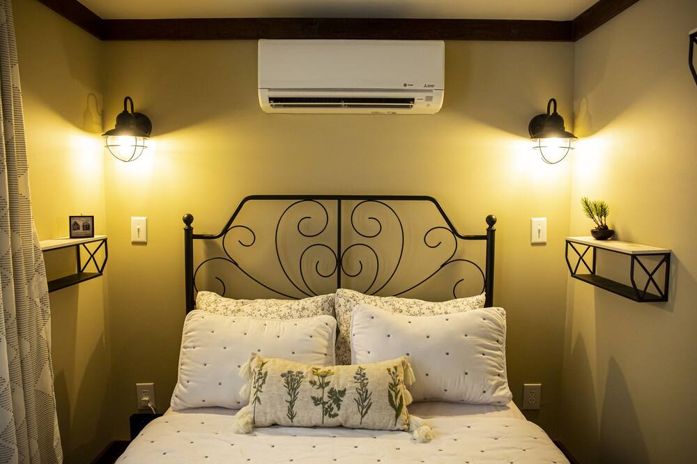 Photo of Bedroom in Coosa