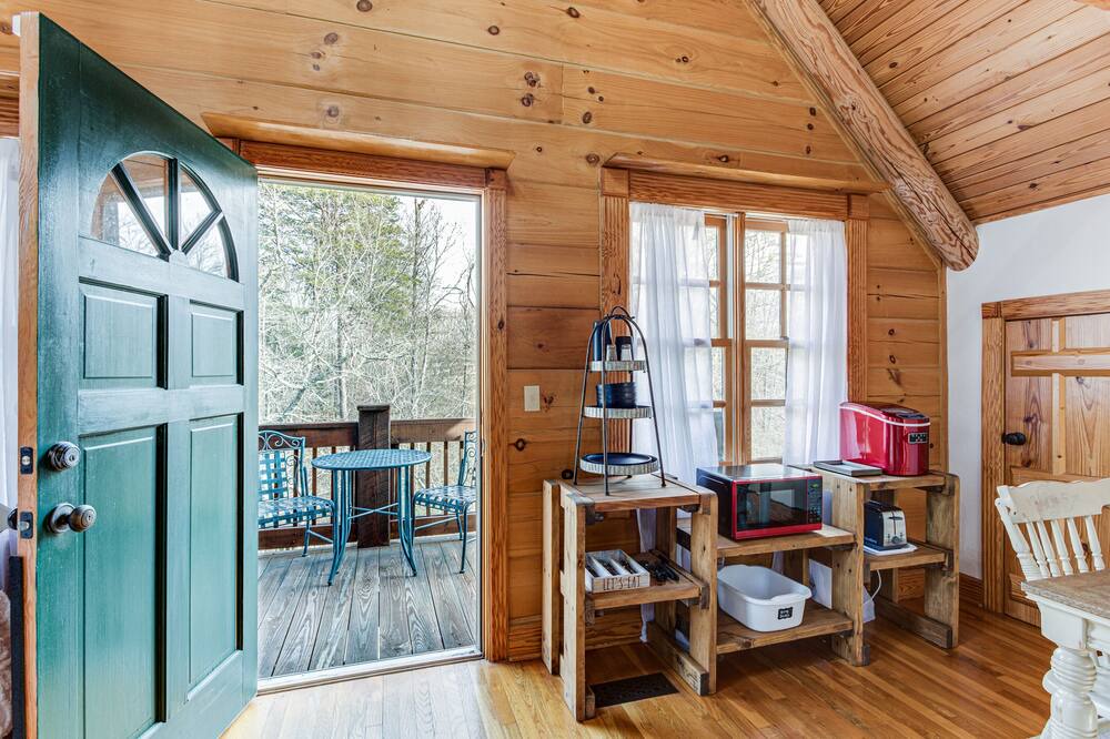 Photo of Livingroom in Palmer