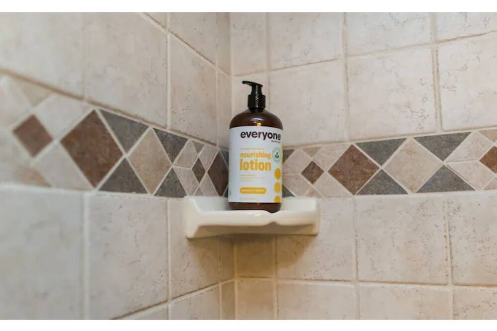 Photo of Bathroom in Mill Ridge