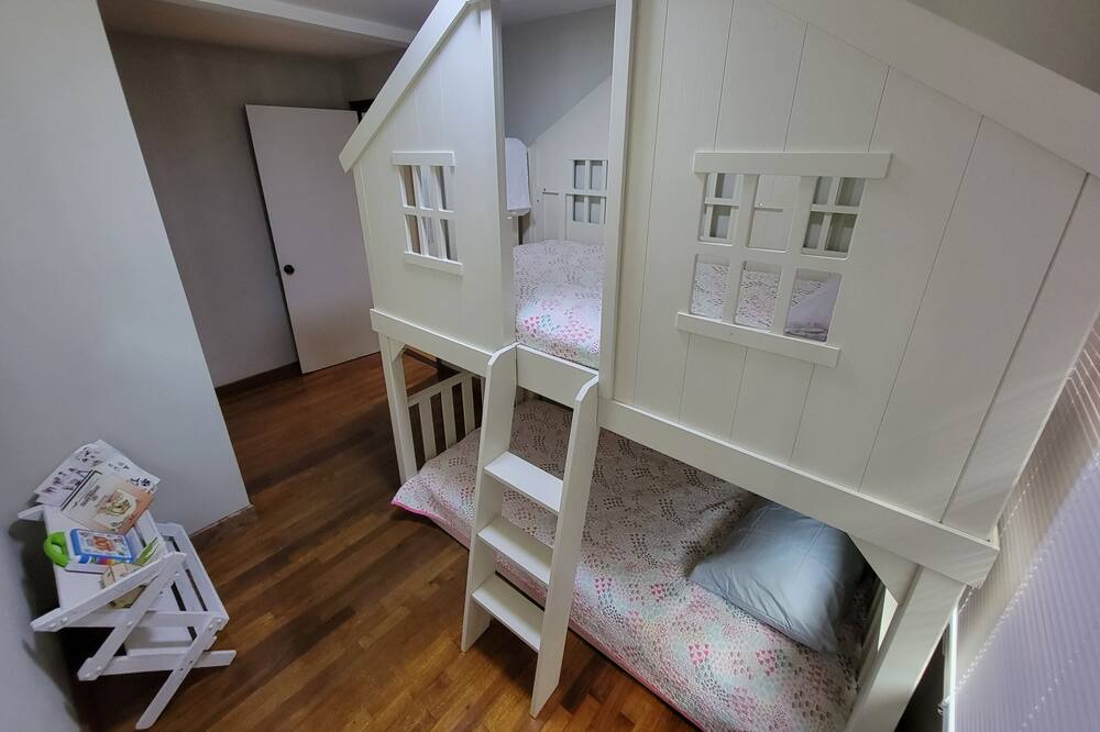 Photo of Bedroom in Ellendale