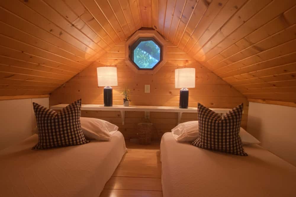Photo of Bedroom in Ventura