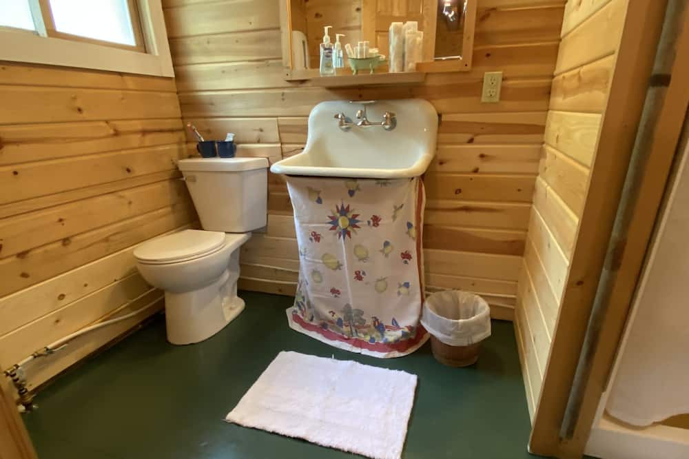 Photo of Bathroom in Ventura