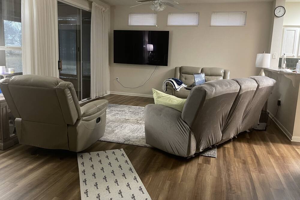 Photo of Livingroom in Sun City