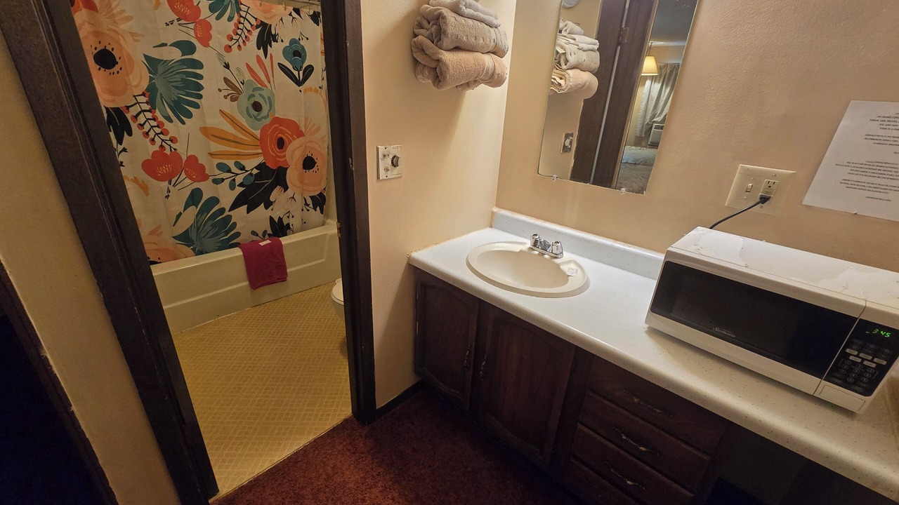 Photo of Bathroom in Eagle Grove