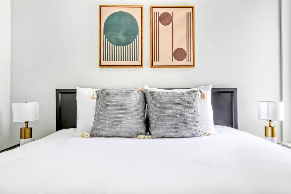 Photo of Bedroom in Uptown