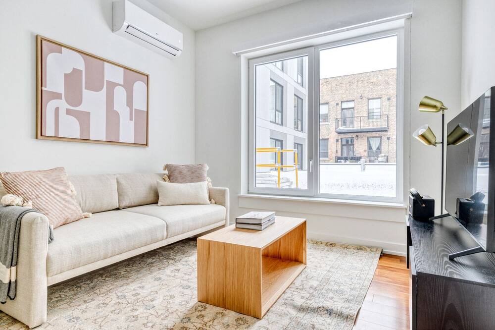Photo of Livingroom in Uptown