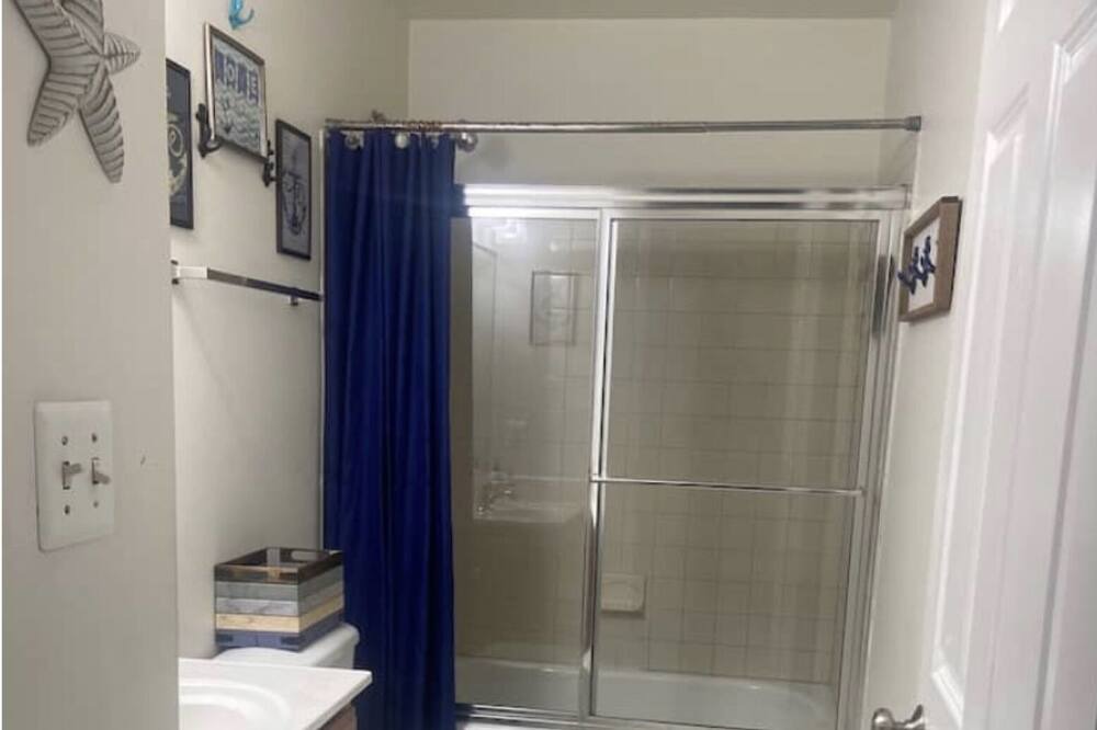 Photo of Bathroom in Druid Heights