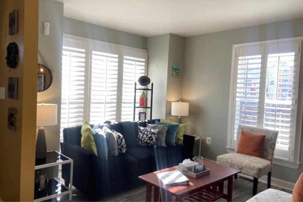 Photo of Livingroom in Druid Heights