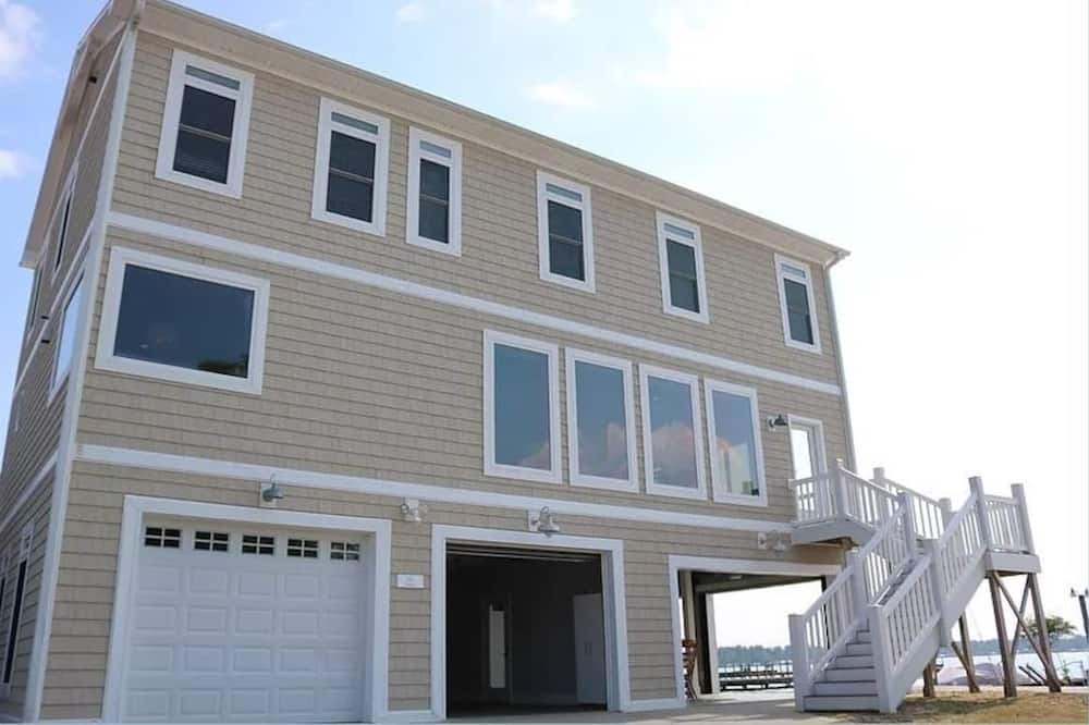 Photo of Outdoor in White Lake