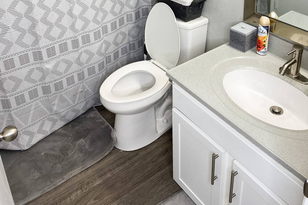 Photo of Bathroom in North Raleigh