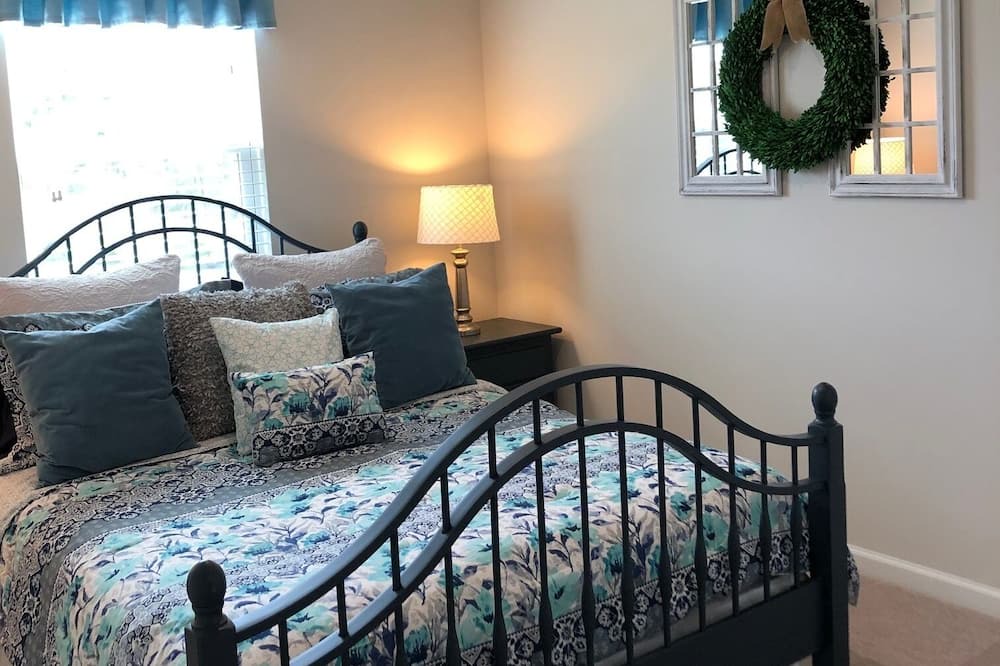 Photo of Bedroom in Kipling