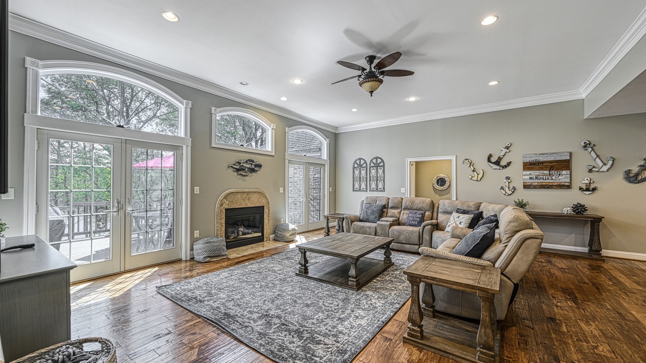 Photo of Livingroom in Sunrise Bay